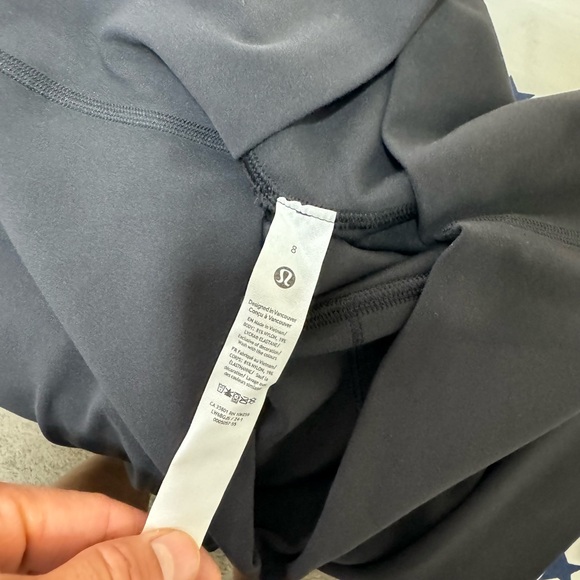 Align pant 23” hr - Picture 4 of 6